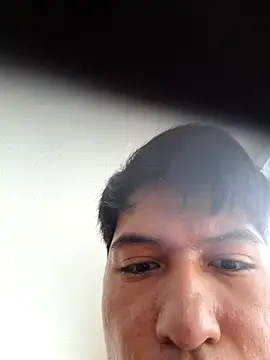 Snapshot of Chilango21cm chatting on July 2026 05:27:01 PM Chilango21cm online show from July 2026 05:27:01 PM