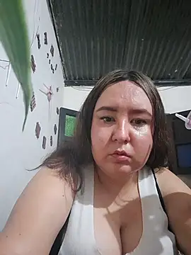 Snapshot of SaraCute_1 chatting on October 2025 10:47:01 PM SaraCute 1 online show from October 2025 10:47:01 PM