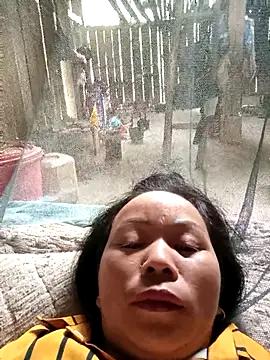 Snapshot of -Heli- chatting on October 2025 02:08:01 AM -Heli- online show from October 2025 02:08:01 AM