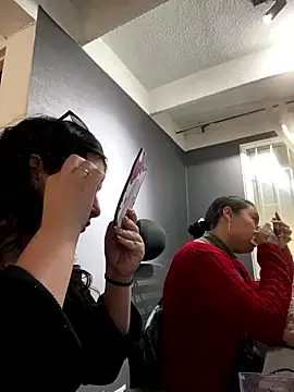 Snapshot of Kloe_Novoa chatting on January 2026 01:27:01 PM Kloe Novoa online show from January 2026 01:27:01 PM