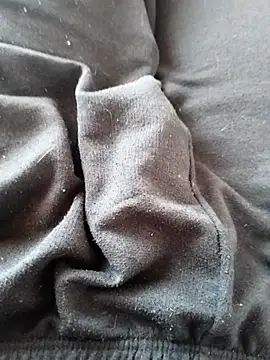 Andres  00 online show from April 2026 03:42:02 PM