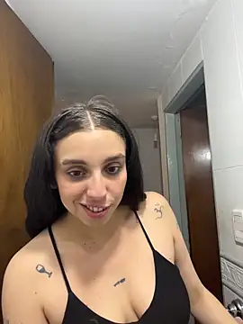 gigi333regi online show from December 2025 11:11:02 PM