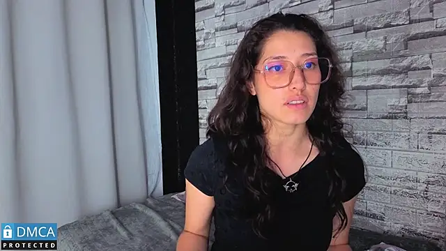 eva delight  online show from February 2026 03:03:01 AM