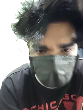 Snapshot of kriZ08 chatting on February 2026 03:45:01 AM kriZ08 online show from February 2026 03:45:01 AM