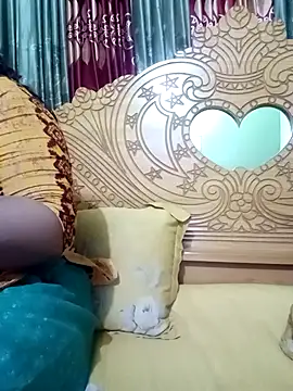 Nupur-00 online show from November 2025 10:14:02 PM