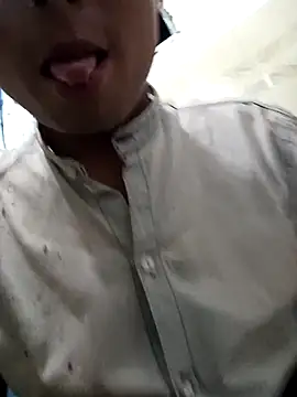 Snapshot of robinhd1234 chatting on December 2025 12:29:02 AM robinhd1234 online show from December 2025 12:29:02 AM