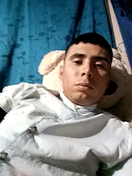 Snapshot of robinhd1234 chatting on February 2026 05:44:01 PM robinhd1234 online show from February 2026 05:44:01 PM