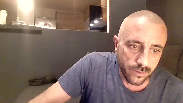 Snapshot of Thalia_Drake06 chatting on October 2025 08:05:01 PM Thalia Drake06 online show from October 2025 08:05:01 PM