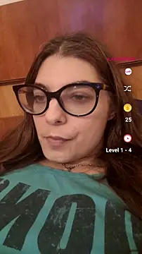 sweetbabygirlforyou online show from June 2026 07:42:01 PM