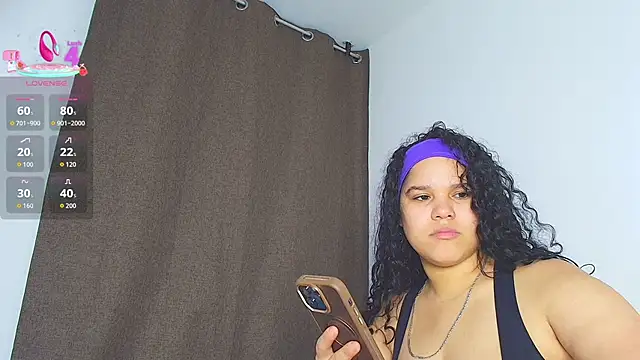 Snapshot of Kesha_rosse_ chatting on June 2026 07:01:02 AM Kesha rosse online show from June 2026 07:01:02 AM