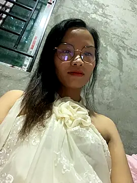 Yunzang online show from October 2025 12:56:02 AM