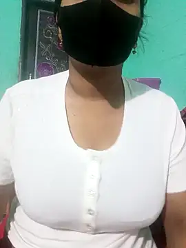 Chadni19 online show from November 2025 01:56:02 PM