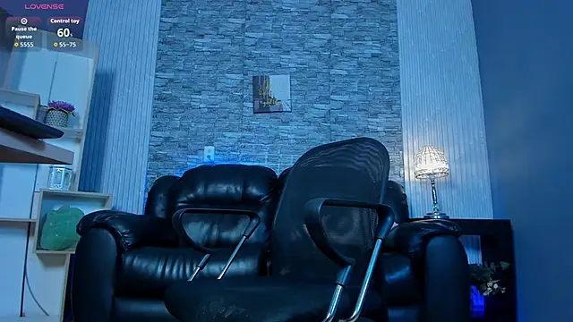 zack joness18 online show from February 2026 05:52:01 AM