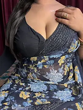 Ritika janu online show from November 2025 04:28:02 PM