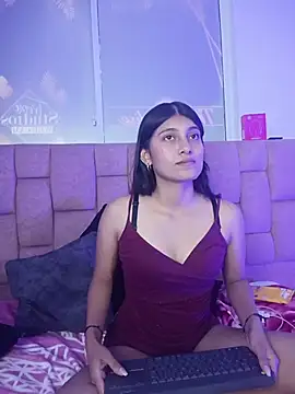 YeseniaRodriguez3 online show from May 2026 03:19:02 PM