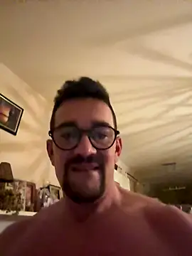 Snapshot of Gentleman_36 chatting on October 2025 08:26:01 PM Gentleman 36 online show from October 2025 08:26:01 PM