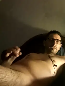 Leocuma82 online show from November 2025 03:30:02 AM