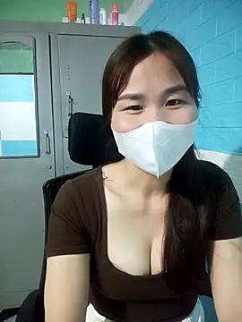 Donatella28 online show from April 2026 11:55:02 AM