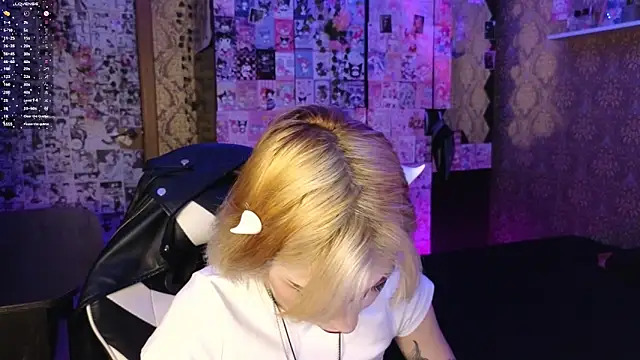 MissMorganMoon online show from February 2026 10:49:02 PM