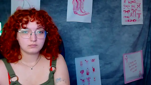 Snapshot of MissAriaa chatting on July 2026 12:07:01 PM MissAriaa online show from July 2026 12:07:01 PM