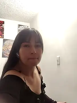 Snapshot of dulce_ross26 chatting on October 2025 03:51:02 AM dulce ross26 online show from October 2025 03:51:02 AM