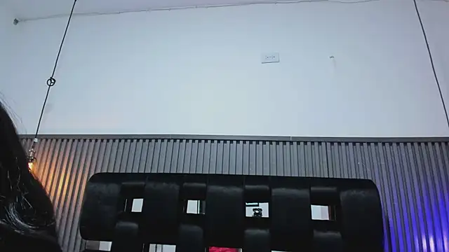 Snapshot of NhoanBrunette chatting on November 2025 01:56:02 PM NhoanBrunette online show from November 2025 01:56:02 PM