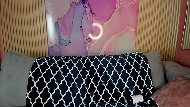 Snapshot of NhoanBrunette chatting on November 2025 12:49:02 PM NhoanBrunette online show from November 2025 12:49:02 PM