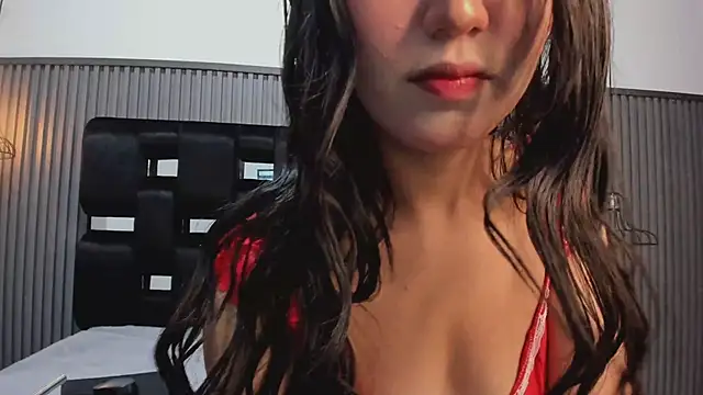 Snapshot of NhoanBrunette chatting on January 2026 02:10:01 PM NhoanBrunette online show from January 2026 02:10:01 PM