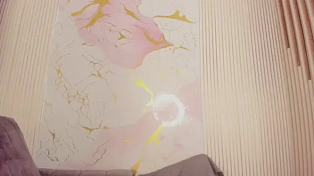 NhoanBrunette online show from April 2026 02:29:01 PM