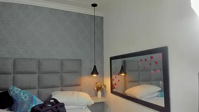 Luna Bella3 online show from February 2026 12:13:02 PM