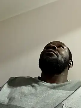 shoodly99 online show from November 2025 02:35:02 AM