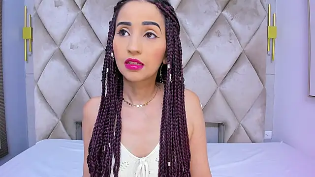 violett rabbit  online show from April 2026 08:20:02 PM