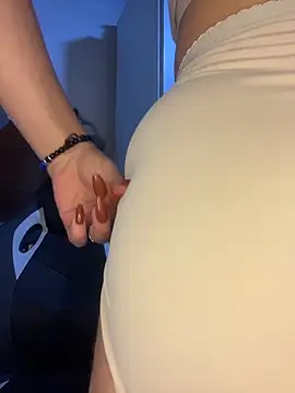 Im Saraaaa online show from February 2026 03:55:02 AM