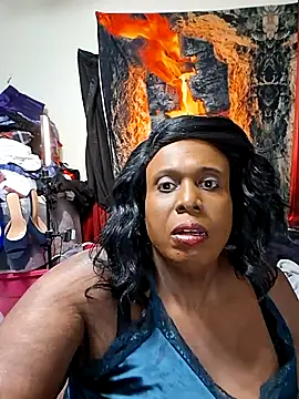 Snapshot of veronicasteel73 chatting on November 2025 02:28:01 PM veronicasteel73 online show from November 2025 02:28:01 PM