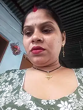 Snapshot of HayatKapoor chatting on November 2025 08:48:02 AM HayatKapoor online show from November 2025 08:48:02 AM