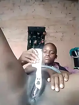 Blondecurv24 online show from November 2025 10:15:02 AM