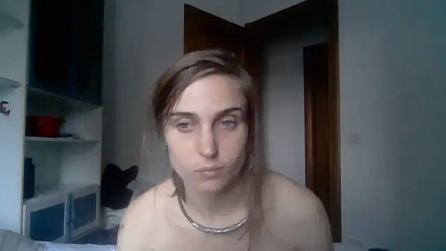 Snapshot of SinnEmily chatting on March 2026 04:24:01 PM SinnEmily online show from March 2026 04:24:01 PM