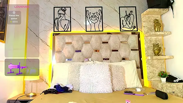 Andrew Haalls online show from April 2026 02:32:02 PM