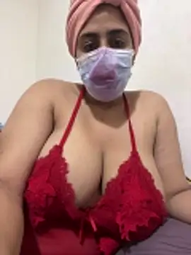 Snapshot of WildNour chatting on February 2026 09:46:01 PM WildNour online show from February 2026 09:46:01 PM