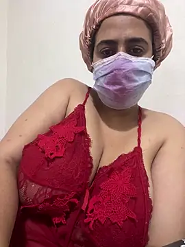 Snapshot of WildNour chatting on March 2026 12:55:01 PM WildNour online show from March 2026 12:55:01 PM