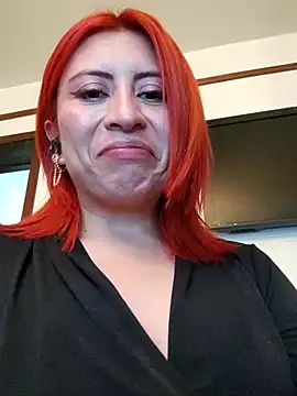 SiennaBite online show from November 2025 07:46:02 PM