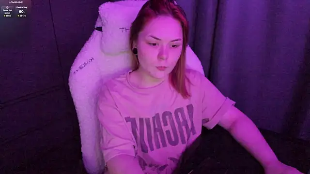 Snapshot of sophia_lix chatting on July 2026 05:48:02 PM sophia lix online show from July 2026 05:48:02 PM