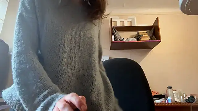 Snapshot of BunkedTempter chatting on October 2025 08:29:02 AM BunkedTempter online show from October 2025 08:29:02 AM