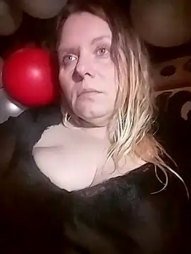 Lana-murr online show from February 2026 05:09:02 PM