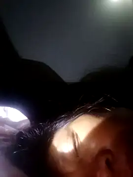 bella-la online show from December 2025 09:20:02 PM