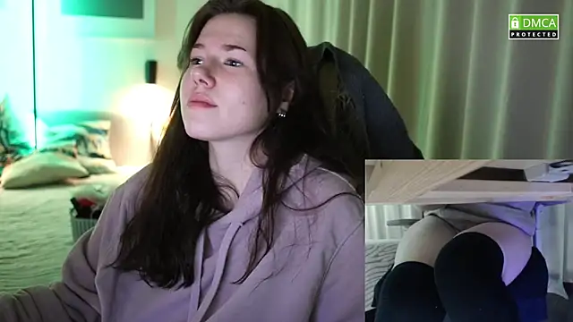 girl u never met online show from November 2025 05:31:01 PM