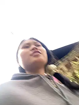 Sophia-123 online show from January 2026 02:38:01 AM