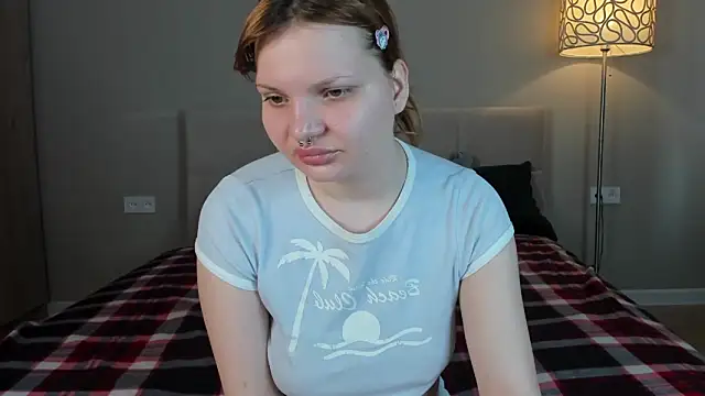 babyyullii online show from April 2026 01:23:02 AM