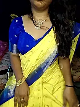 shreyareddy99 online show from March 2026 05:58:02 AM