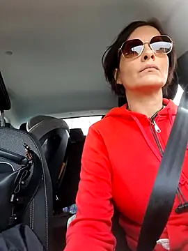 Piediniecollant online show from March 2026 11:36:01 AM